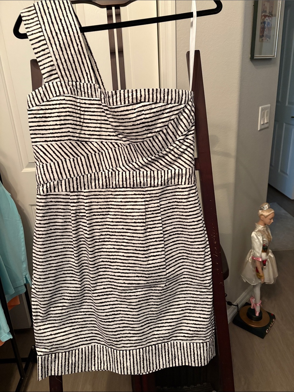 BCBGMaxAzria Black and White Striped Trim dress, one shoulder exposed